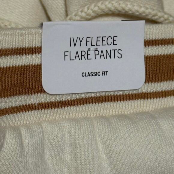 Victoria’s Secret PINK Ivy Fleece Flare Pants Ivory Women’s Large NWT - Picture 6 of 8
